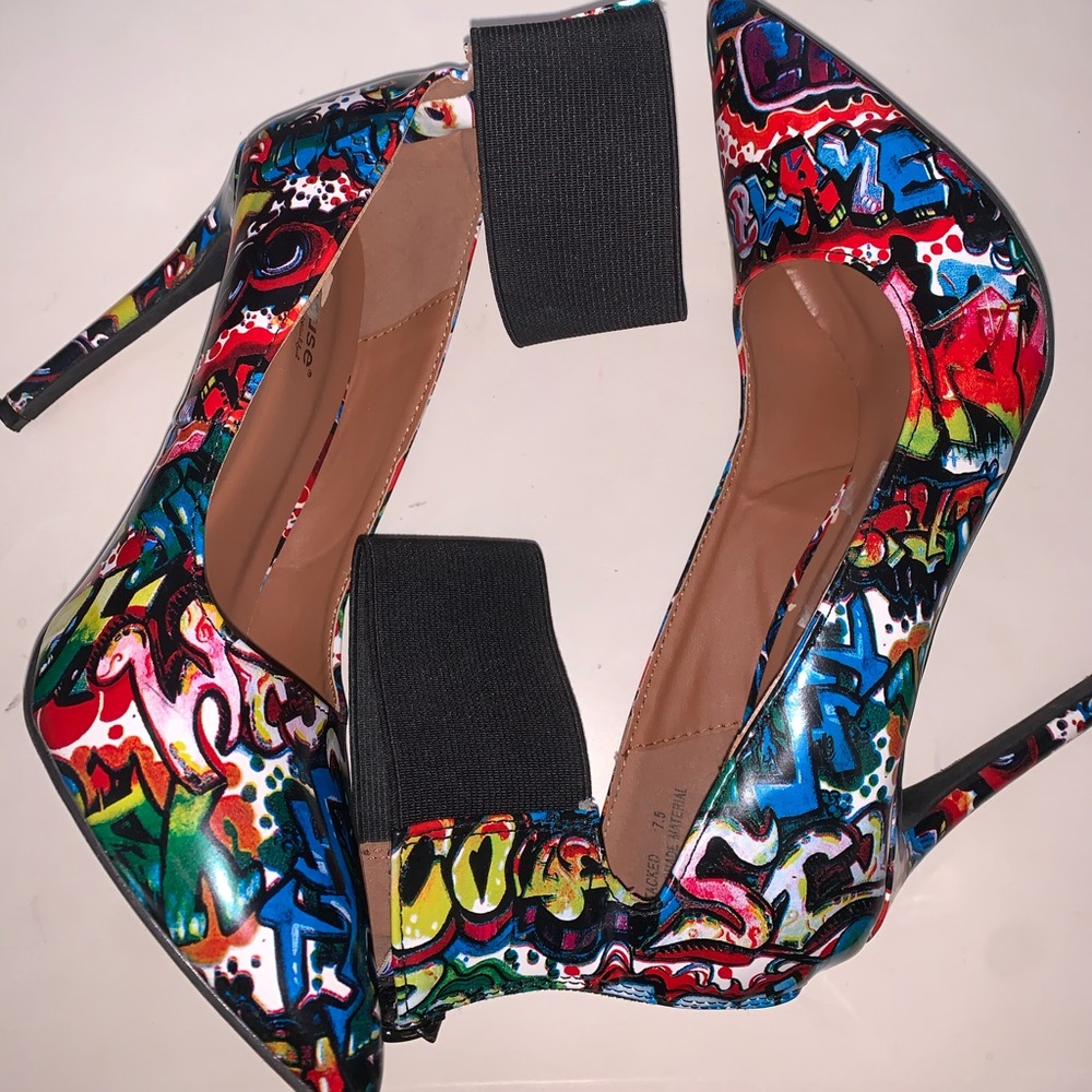 Sexy graffiti heels